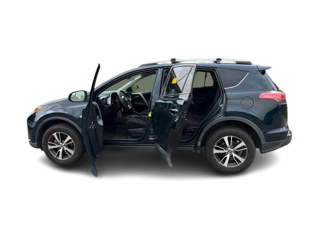 Thumbnail: 2017 Toyota RAV4 - 22