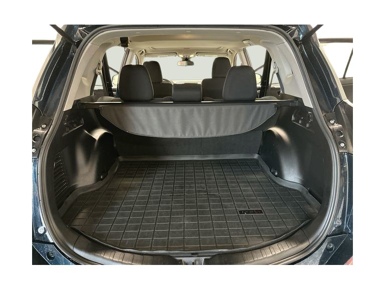 Thumbnail: 2017 Toyota RAV4 - 18