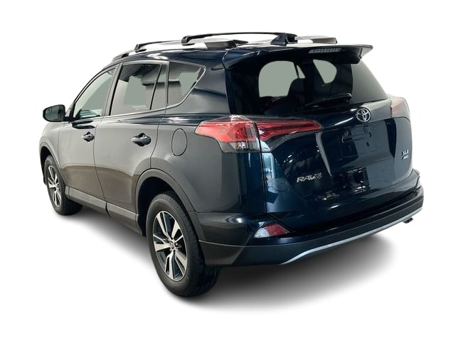 Thumbnail: 2017 Toyota RAV4 - 4