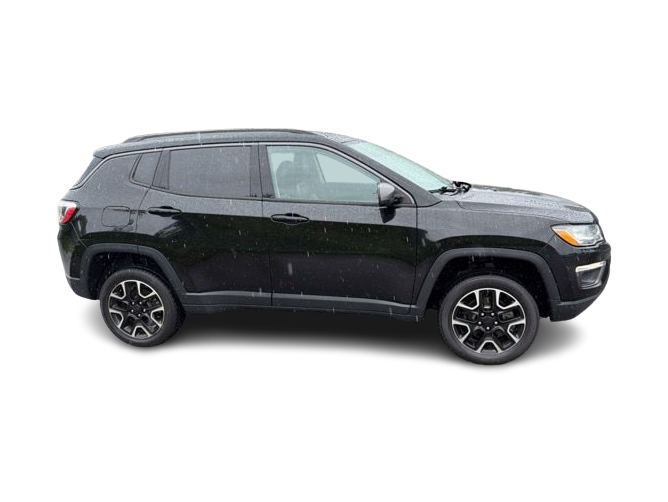 Thumbnail: 2020 Jeep Compass - 18