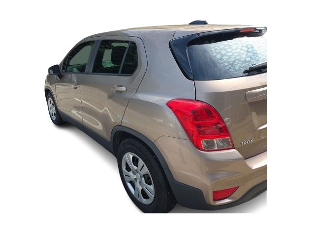 Thumbnail: 2018 Chevrolet Trax - 3