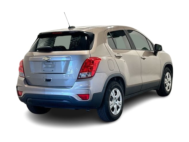 Thumbnail: 2018 Chevrolet Trax - 31
