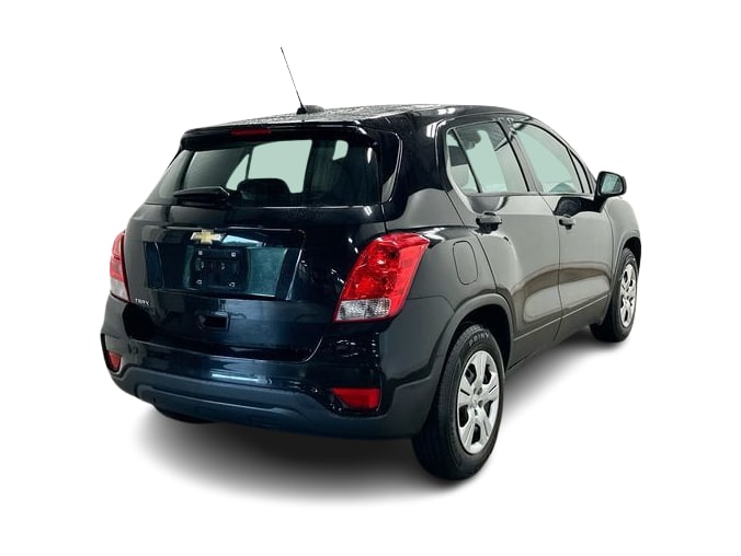 Thumbnail: 2018 Chevrolet Trax - 29
