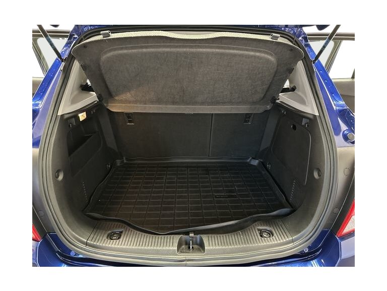 Thumbnail: 2017 Chevrolet Trax - 17