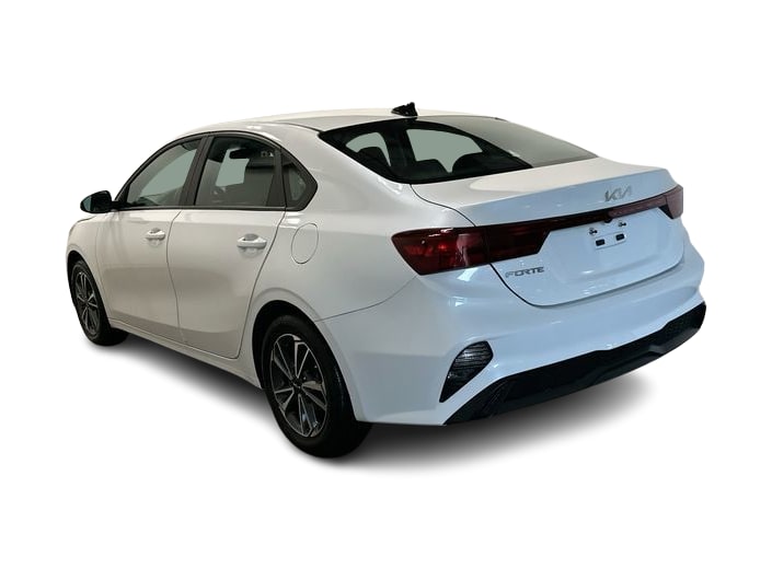 Thumbnail: 2023 Kia Forte - 4