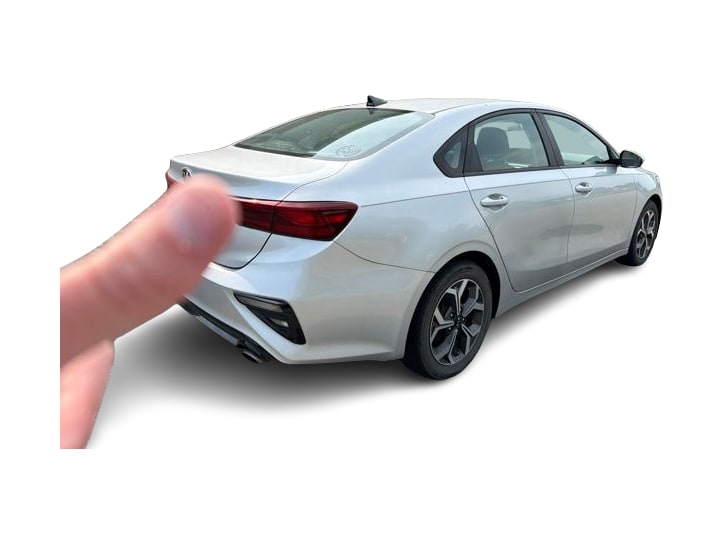 Thumbnail: 2019 Kia Forte - 18