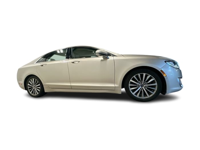 Thumbnail: 2017 Lincoln MKZ - 18
