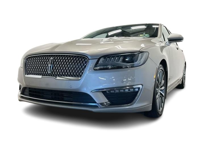 Thumbnail: 2017 Lincoln MKZ - 32