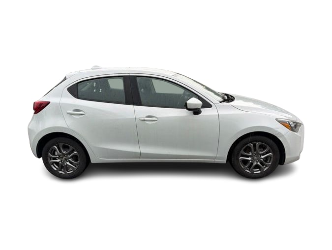 Thumbnail: 2020 Toyota Yaris - 17