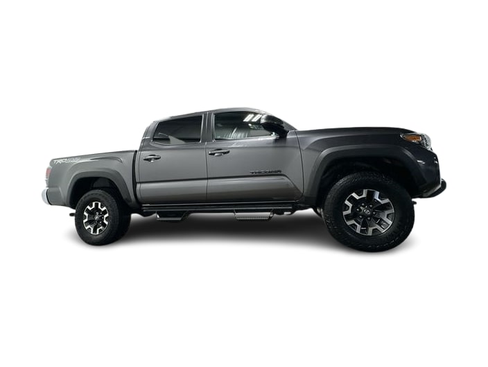 Thumbnail: 2022 Toyota Tacoma - 17