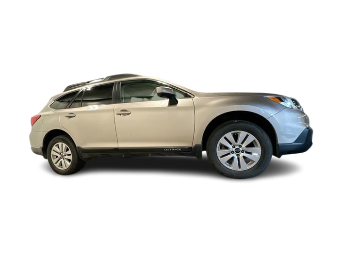 Thumbnail: 2016 Subaru Outback - 12