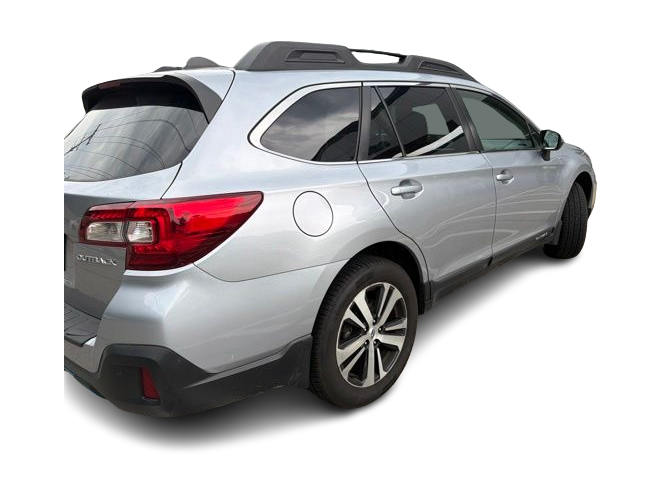 Thumbnail: 2018 Subaru Outback - 16