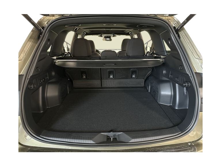 Thumbnail: 2026 Subaru Forester - 17