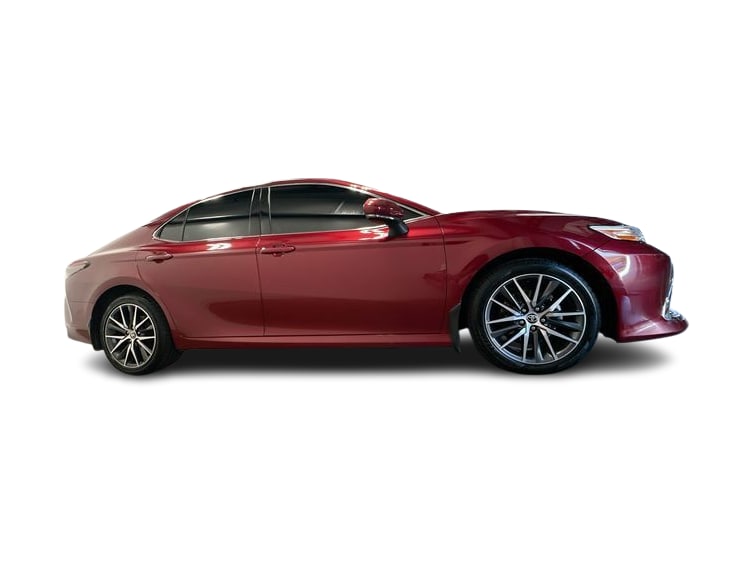 Thumbnail: 2022 Toyota Camry - 19