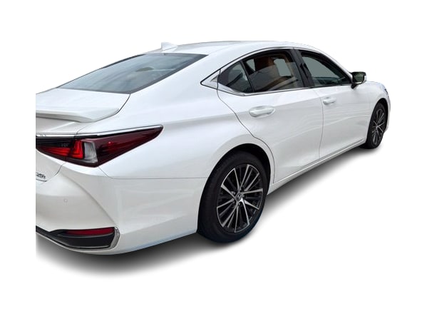 Thumbnail: 2024 Lexus ES - 15
