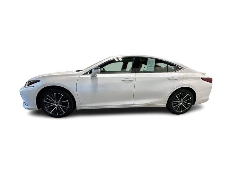 Thumbnail: 2024 Lexus ES - 3