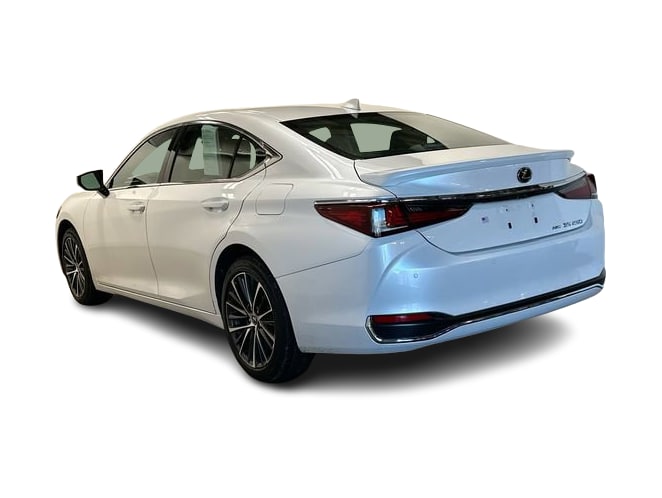 Thumbnail: 2024 Lexus ES - 4