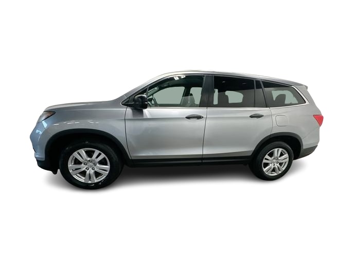 Thumbnail: 2016 Honda Pilot - 3