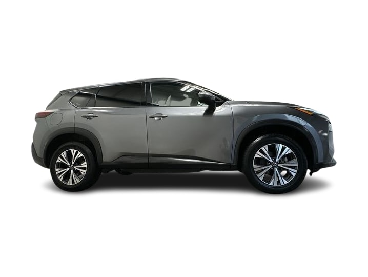 2021 Nissan Rogue SV 17