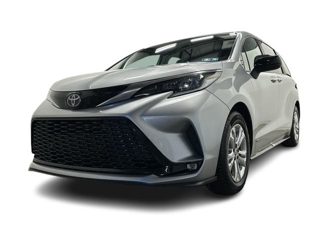Thumbnail: 2021 Toyota Sienna - 34