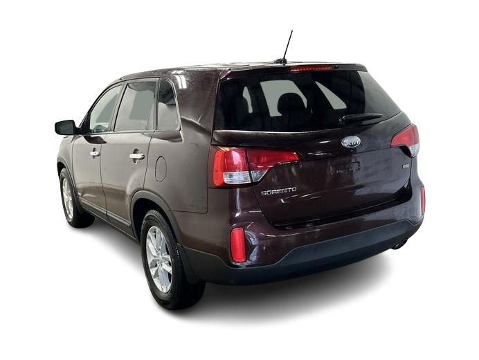Thumbnail: 2014 Kia Sorento - 4
