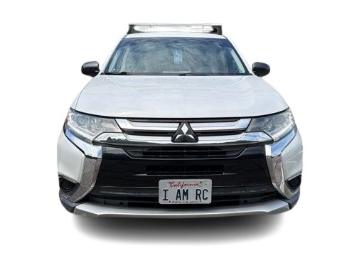 Thumbnail: 2017 Mitsubishi Outlander - 5