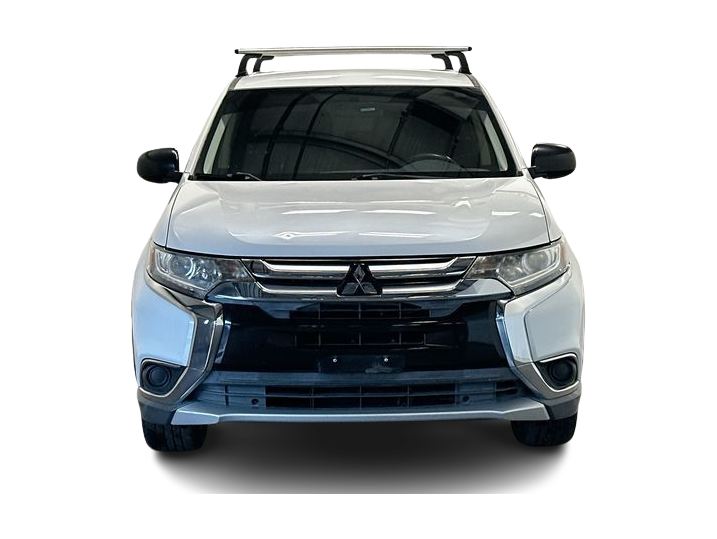 Thumbnail: 2017 Mitsubishi Outlander - 6