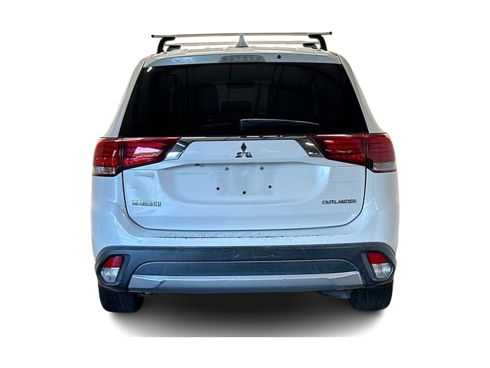 Thumbnail: 2017 Mitsubishi Outlander - 5