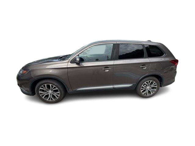 Thumbnail: 2018 Mitsubishi Outlander - 15