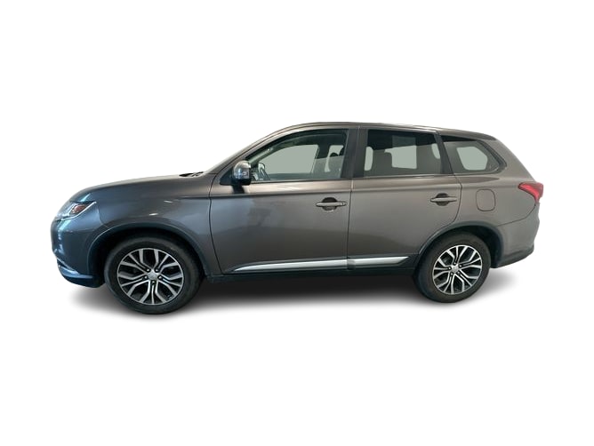 Thumbnail: 2018 Mitsubishi Outlander - 3