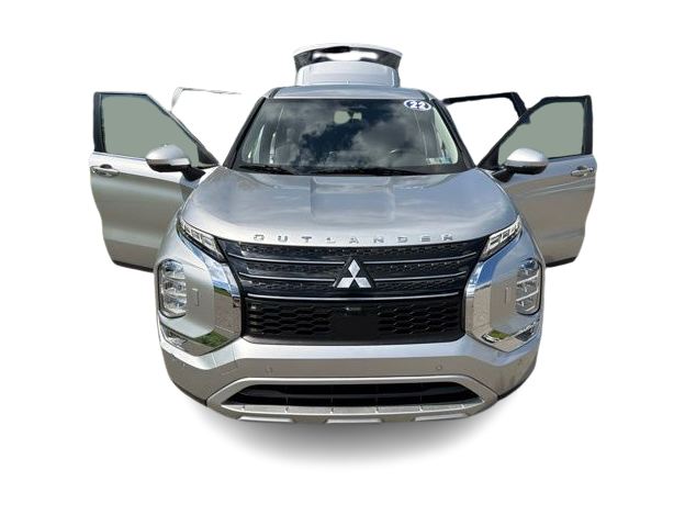 Thumbnail: 2022 Mitsubishi Outlander - 28