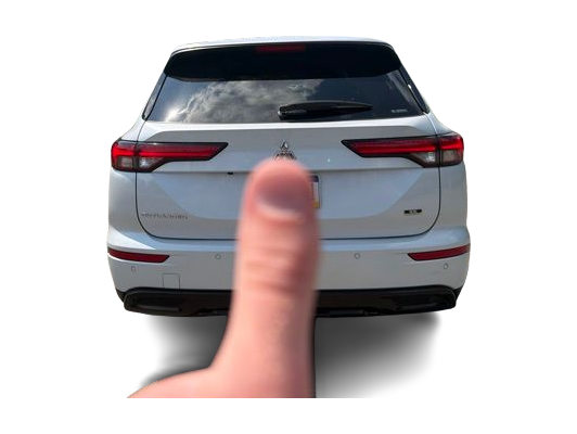 Thumbnail: 2023 Mitsubishi Outlander - 5