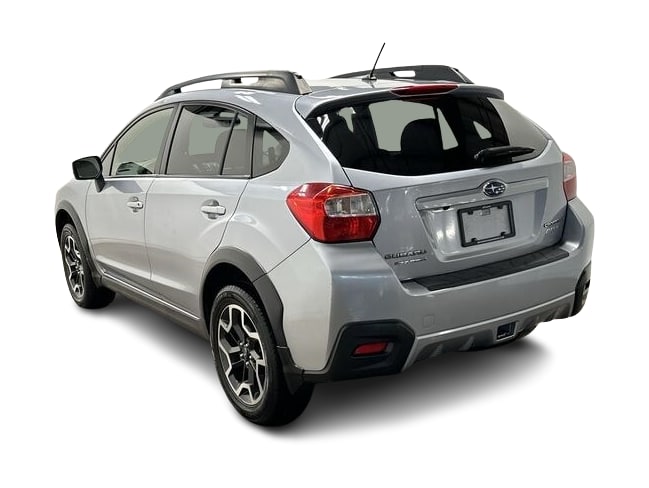 Thumbnail: 2016 Subaru Crosstrek - 4