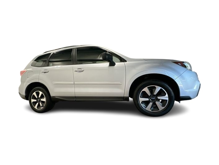Thumbnail: 2017 Subaru Forester - 17
