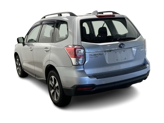 Thumbnail: 2017 Subaru Forester - 4