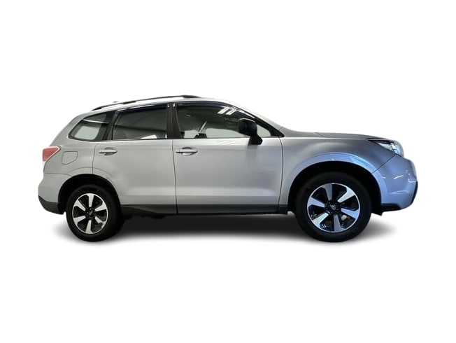 Thumbnail: 2017 Subaru Forester - 17