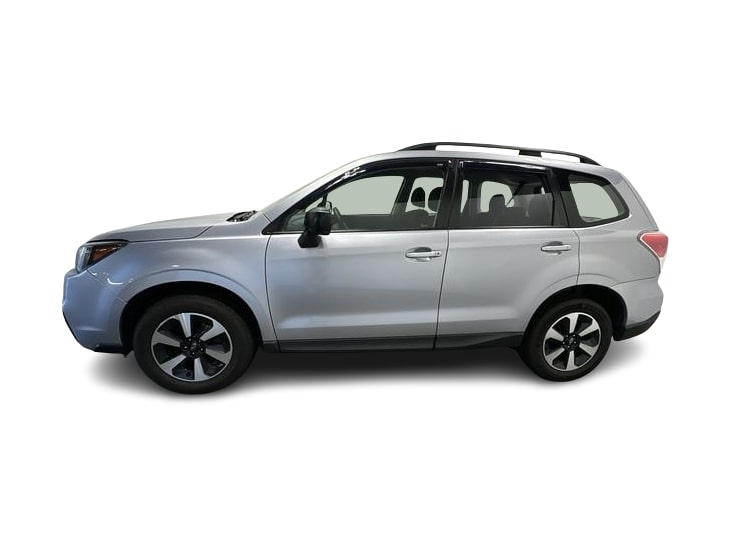 Thumbnail: 2017 Subaru Forester - 3