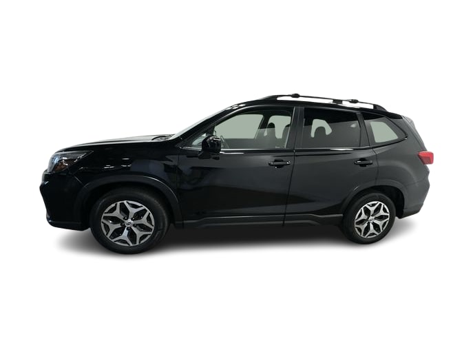 Thumbnail: 2021 Subaru Forester - 3