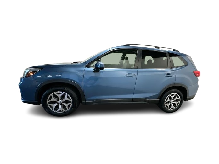 Thumbnail: 2021 Subaru Forester - 3