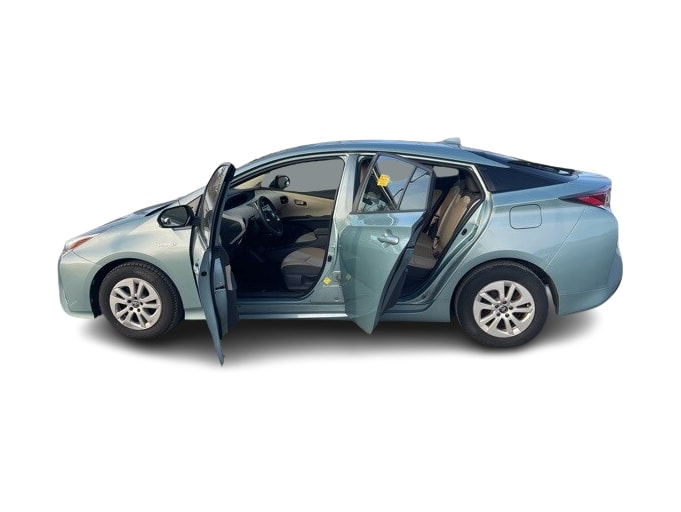 Thumbnail: 2016 Toyota Prius - 22