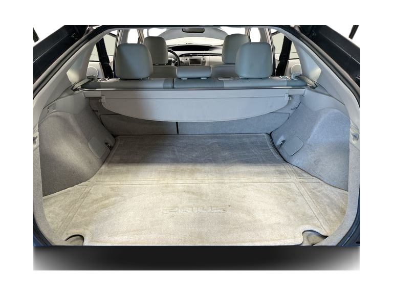 Thumbnail: 2015 Toyota Prius - 15