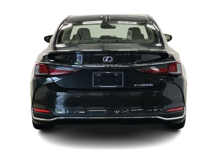 2019 Lexus ES Hybrid 300h 5