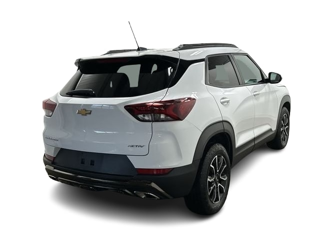 Thumbnail: 2022 Chevrolet TrailBlazer - 32