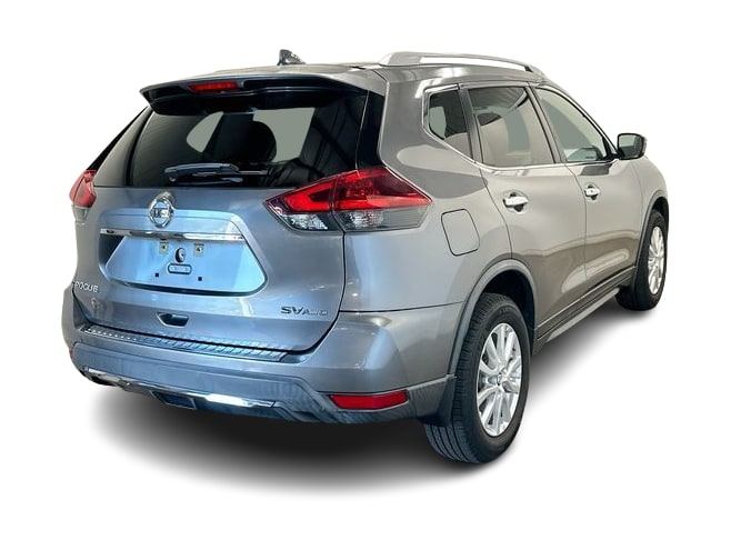 Thumbnail: 2018 Nissan Rogue - 32