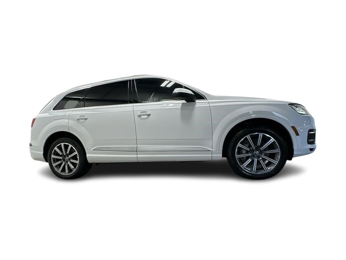 Thumbnail: 2017 Audi Q7 - 17