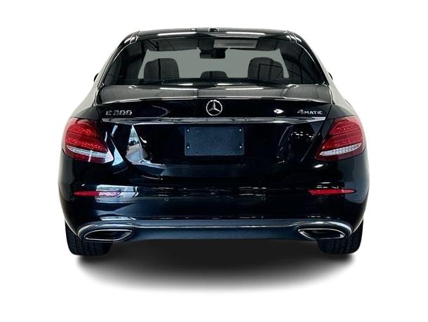 Thumbnail: 2017 Mercedes-Benz E-Class - 5