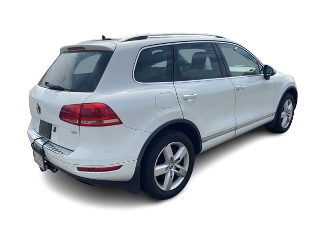 2014 Volkswagen Touareg  14