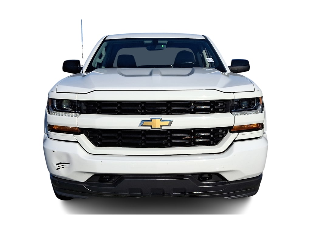 Thumbnail: 2018 Chevrolet Silverado 1500 - 4