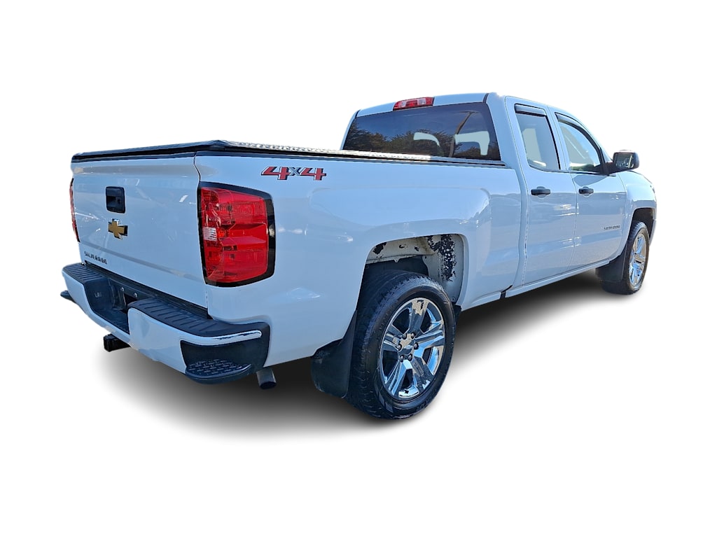 Thumbnail: 2018 Chevrolet Silverado 1500 - 14