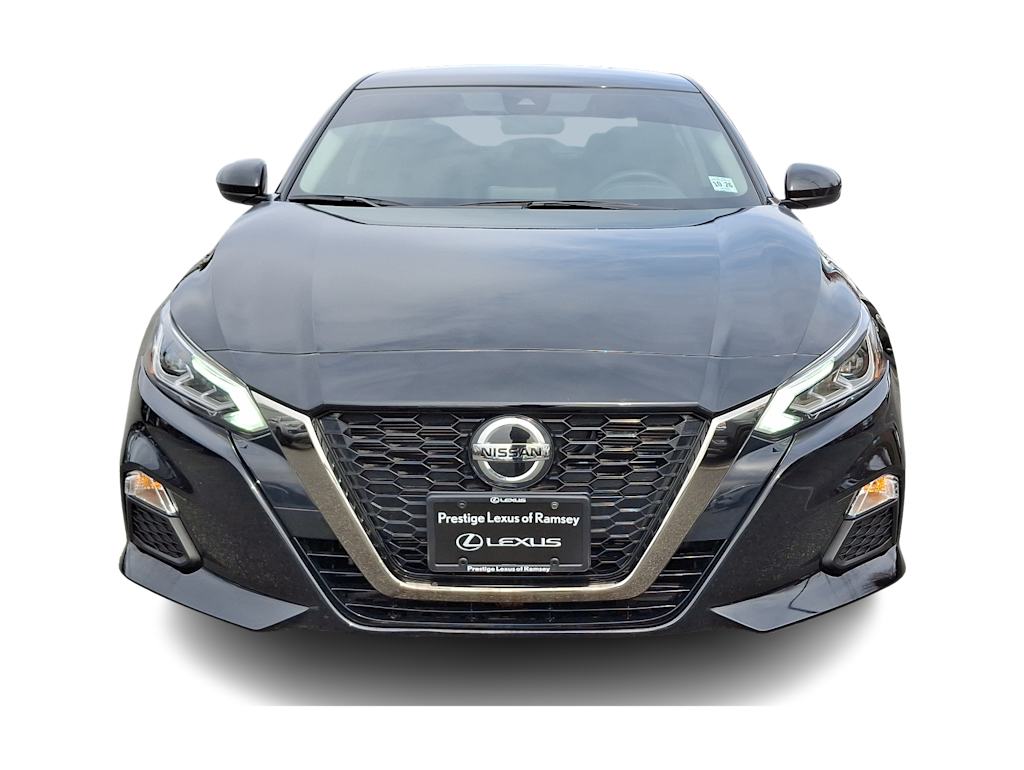 2021 Nissan Altima SR 4